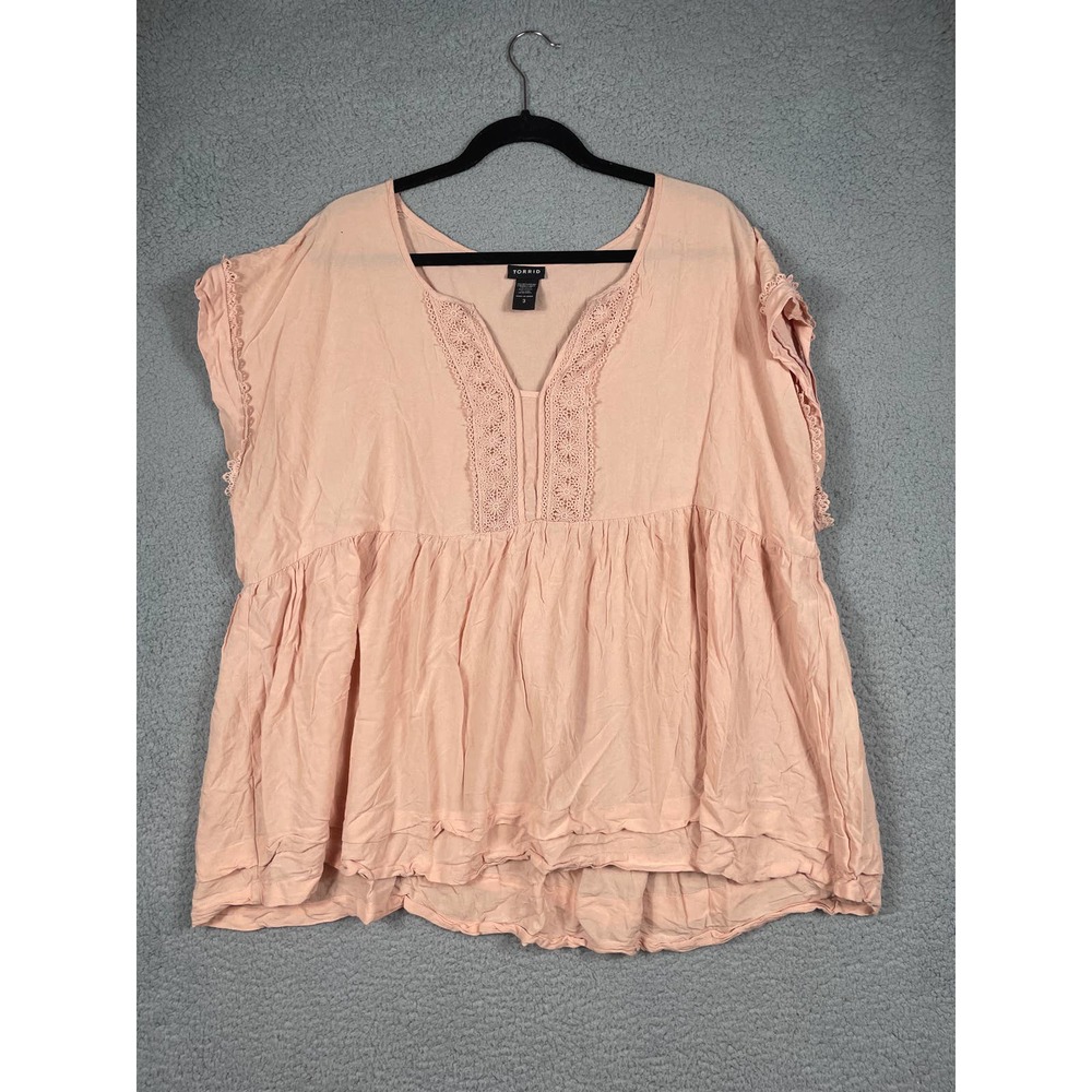 Torrid Women's Peach Pink Blouse Shirt Size 3
